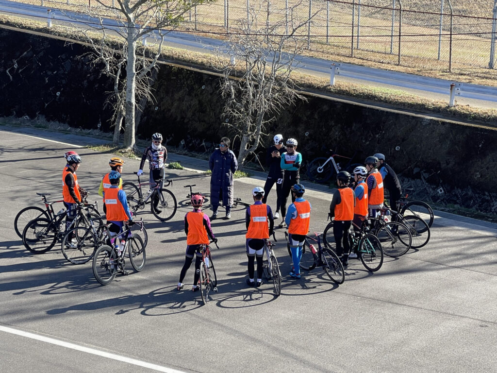 南大隅高校自転車競技部のメンバーが参加した勉強会