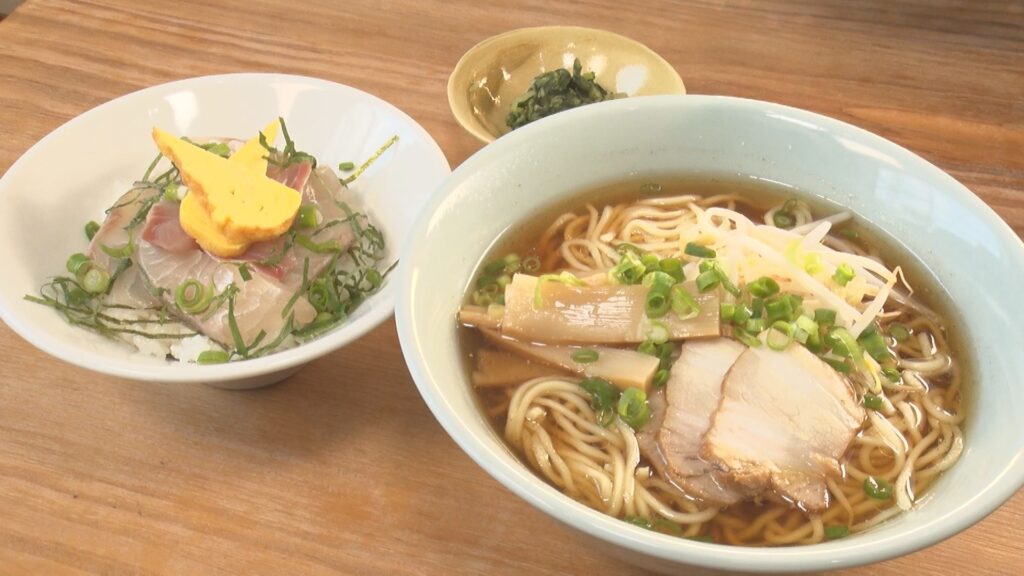 キッチンとカフェ 次の朝