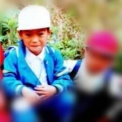 【写真】小学生の頃のYoshino。この頃からなんとなく「視えた」そうだ。