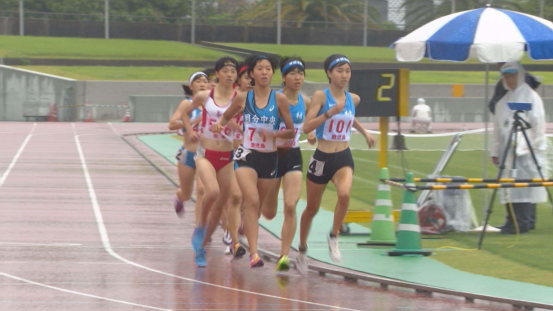 雨のレースを制したのは 九州高校総体 陸上２日目 Mbcスポーツニュース